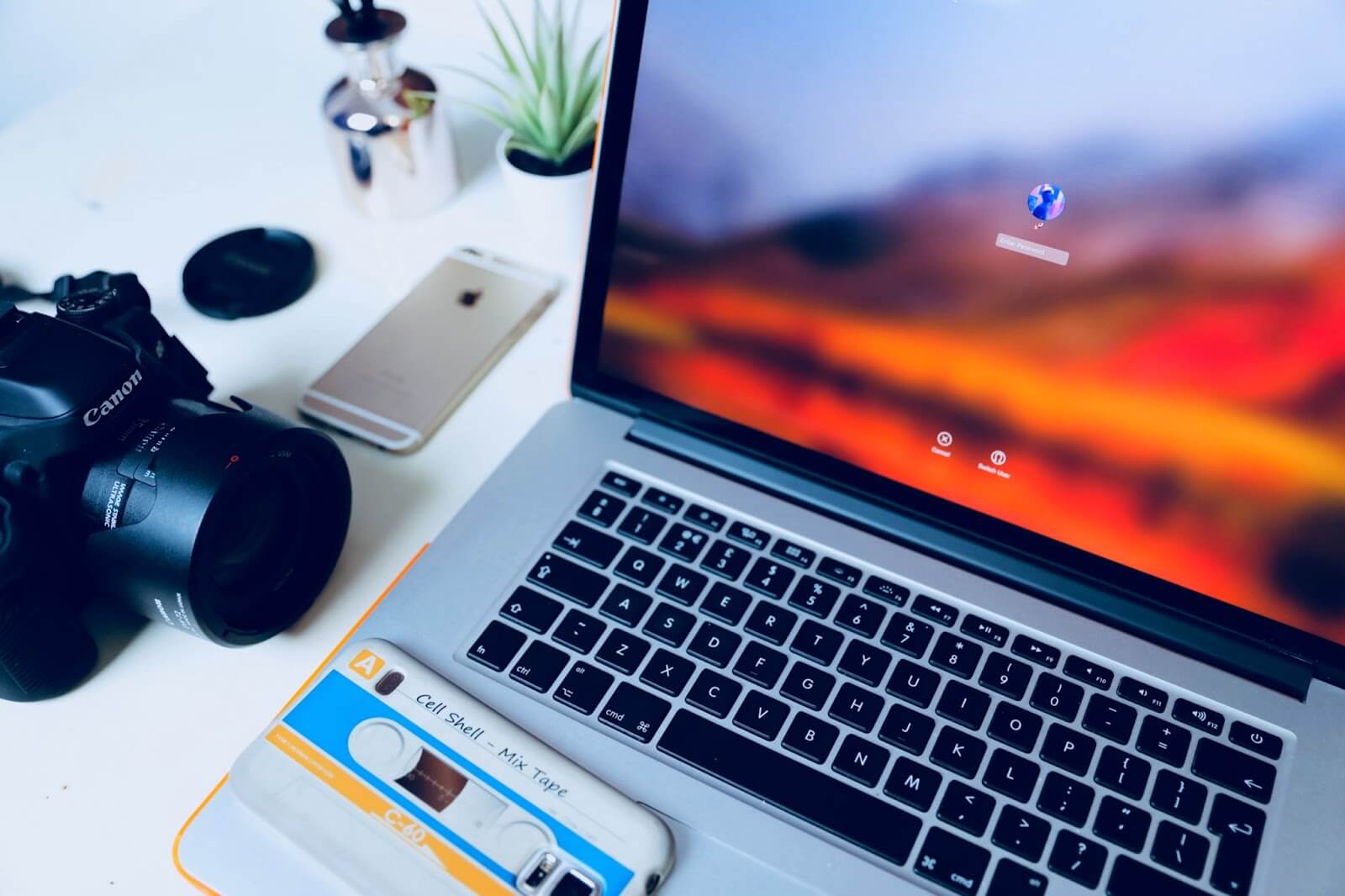 When To Use Single Sign On (SSO) Services in React Applications